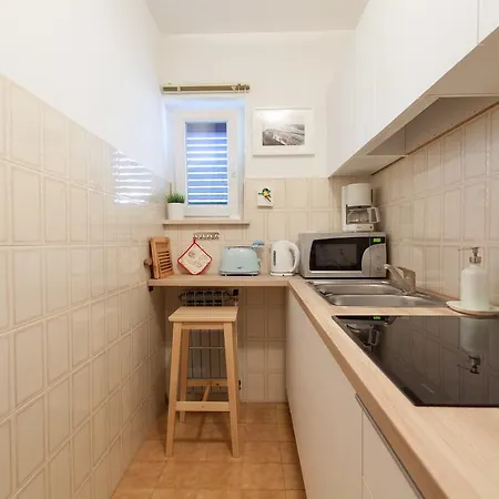 Captain'S Apartment With Sea View Kraljevica Exterior photo