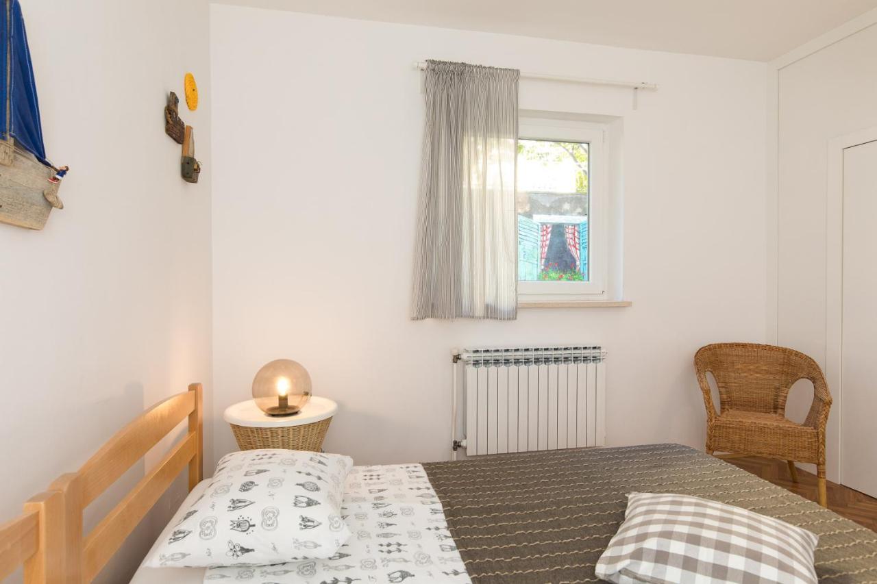 Captain's With Sea View Apartment *